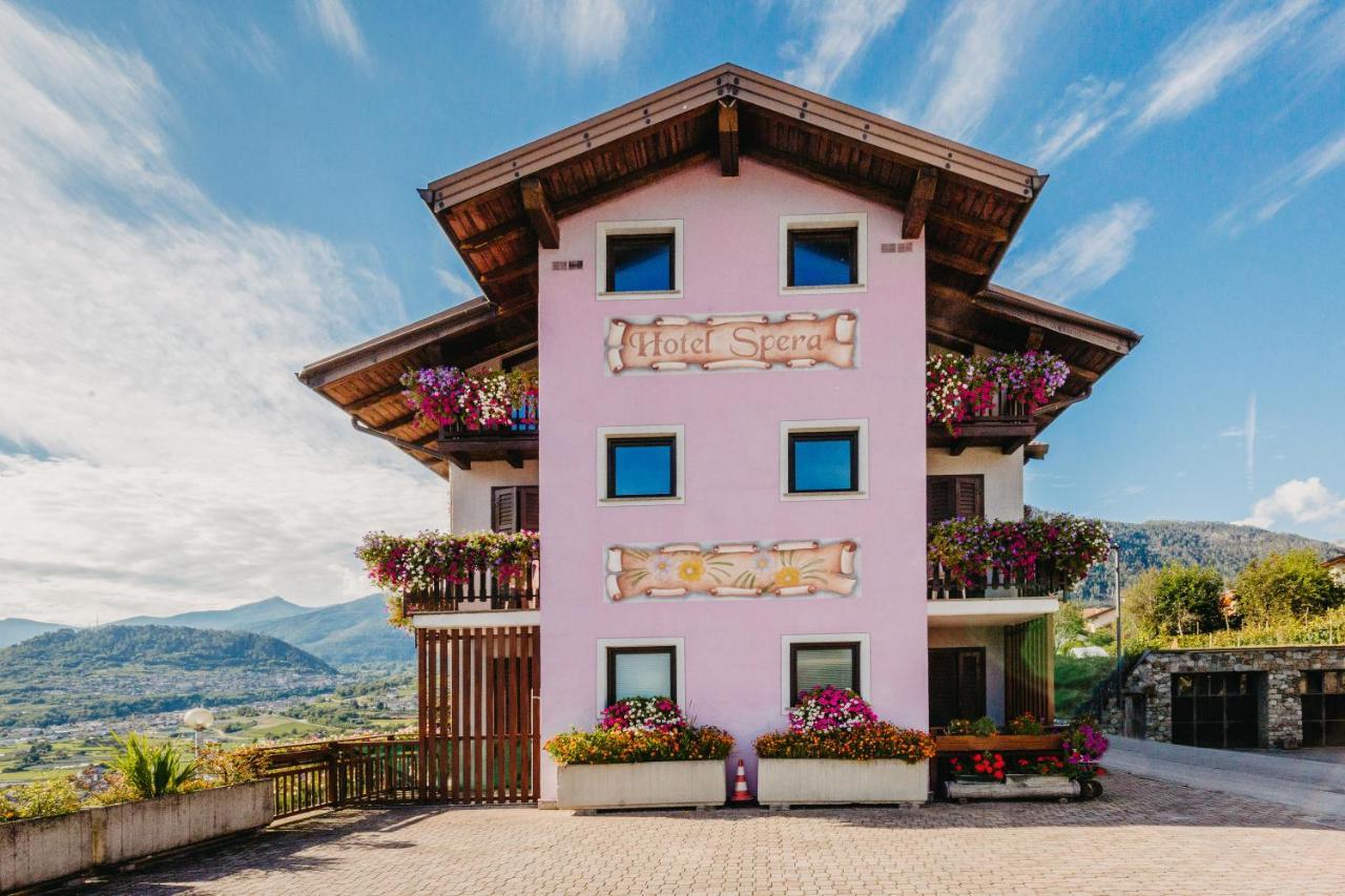 Hotel Spera Strigno ภายนอก รูปภาพ