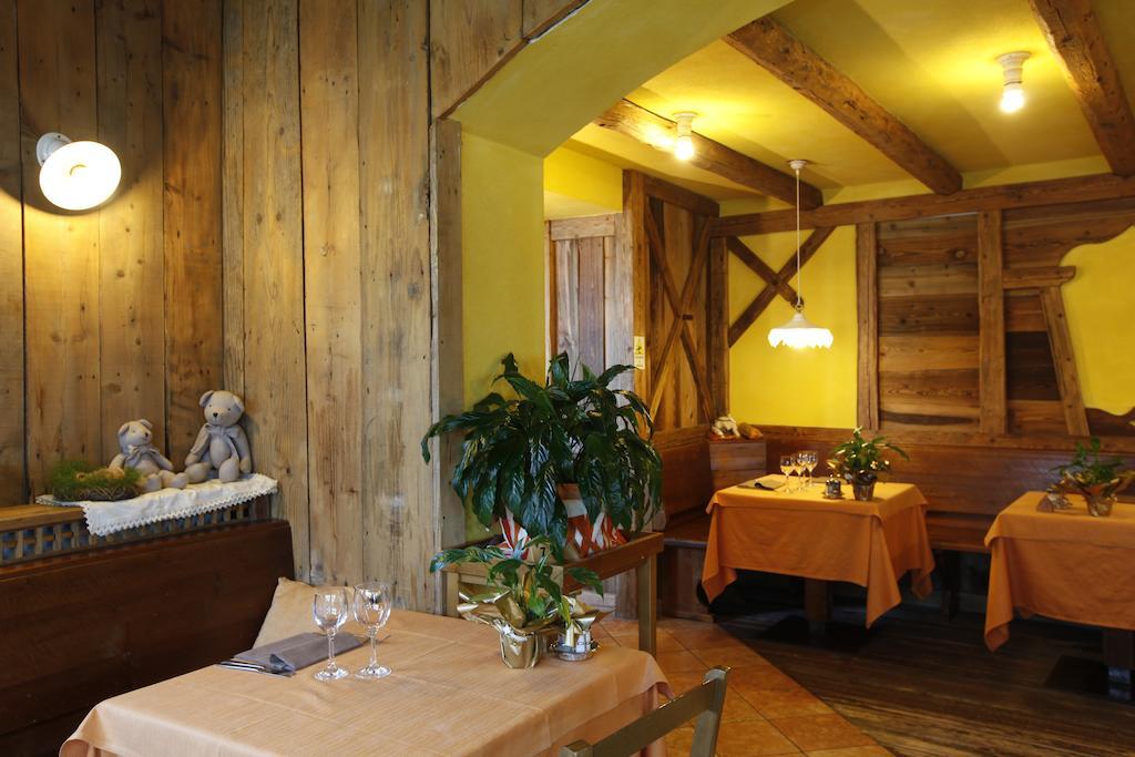 Hotel Spera Strigno ภายนอก รูปภาพ