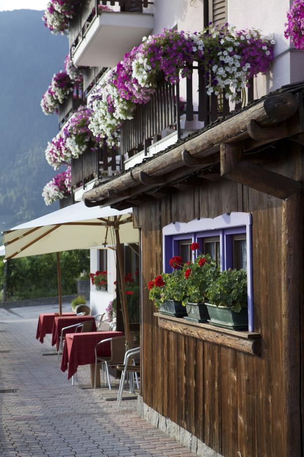Hotel Spera Strigno ภายนอก รูปภาพ